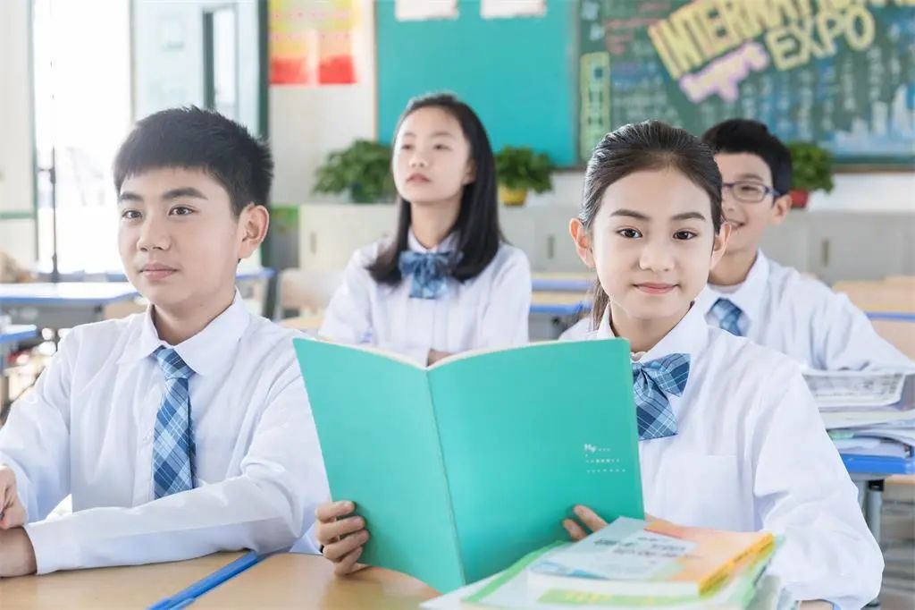 泰安三中新校